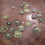 Shadow Count, ceramics plexiglass, 160 x 40cm， 2010 