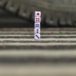 Liao Wenfeng, Dices on the Road, Video, 01’43”，2011