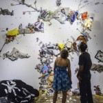 Girolamo Marri,“神秘的大师，他的论文， 他的徒弟和他们妄想出来眩晕的人物我，装置和艺术行为，现场品，布基胶带, 2013